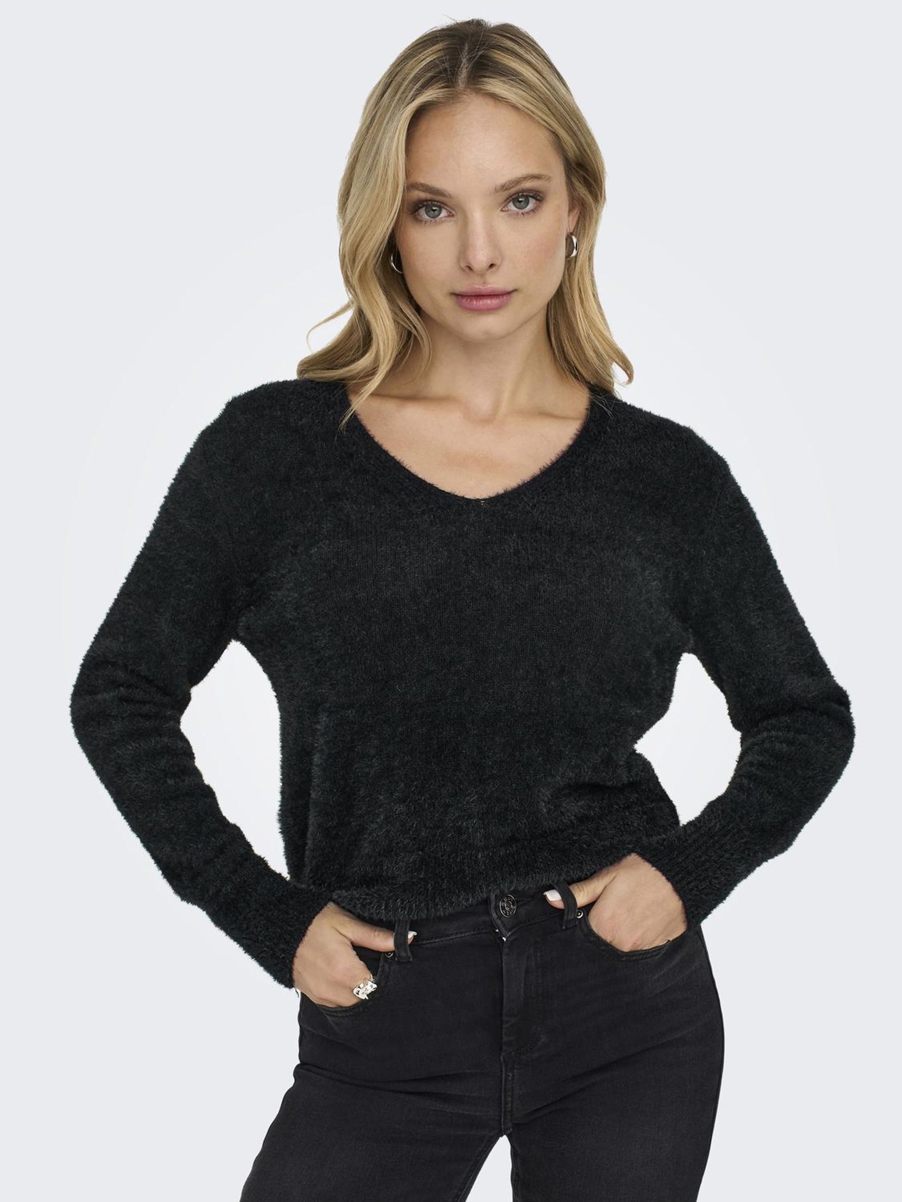 ONLELLA PIUMO LS V-NECK NCA KNT