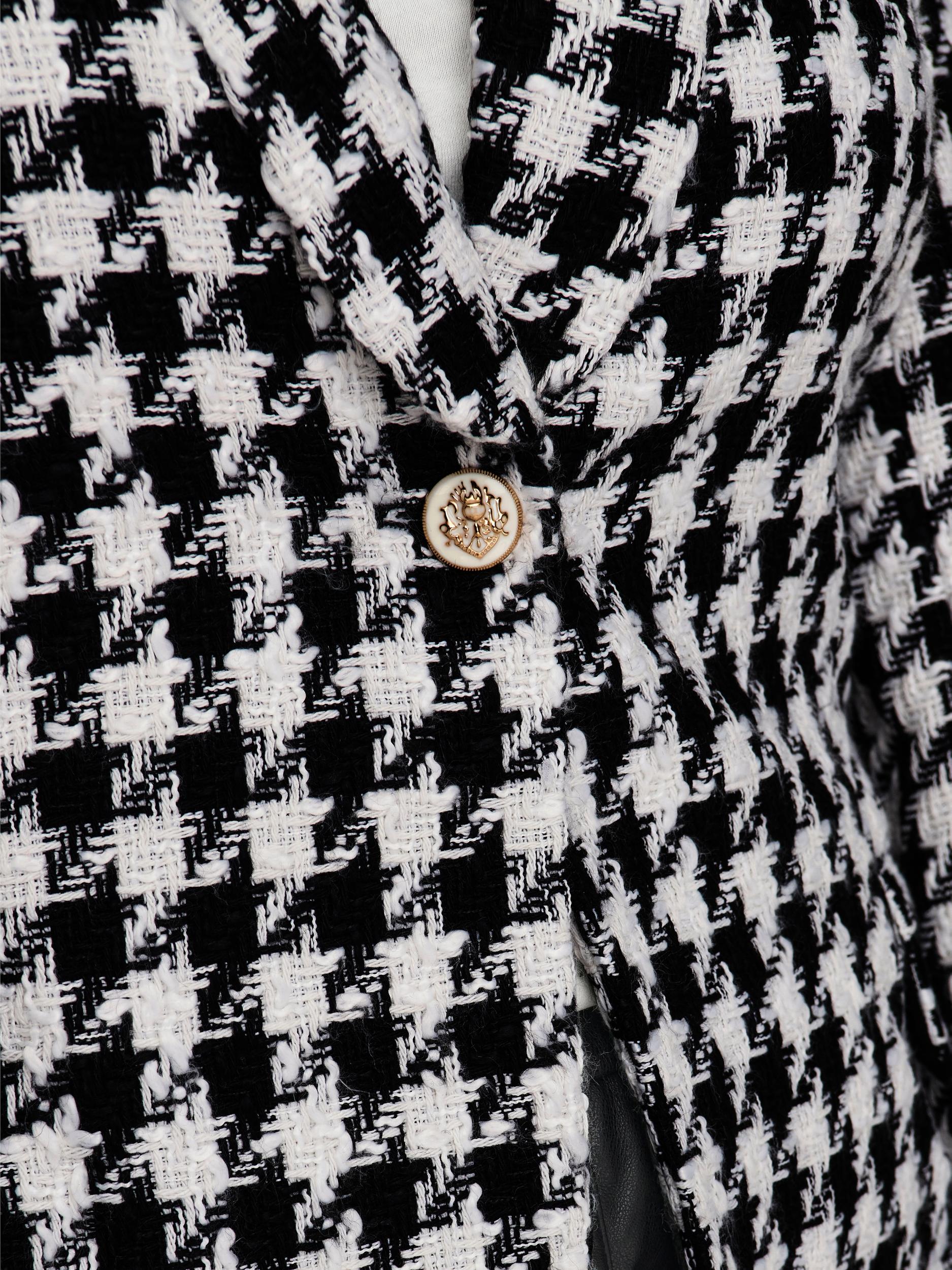 CARNEW LEELA L/S BOUCLE HT BLAZER TLR