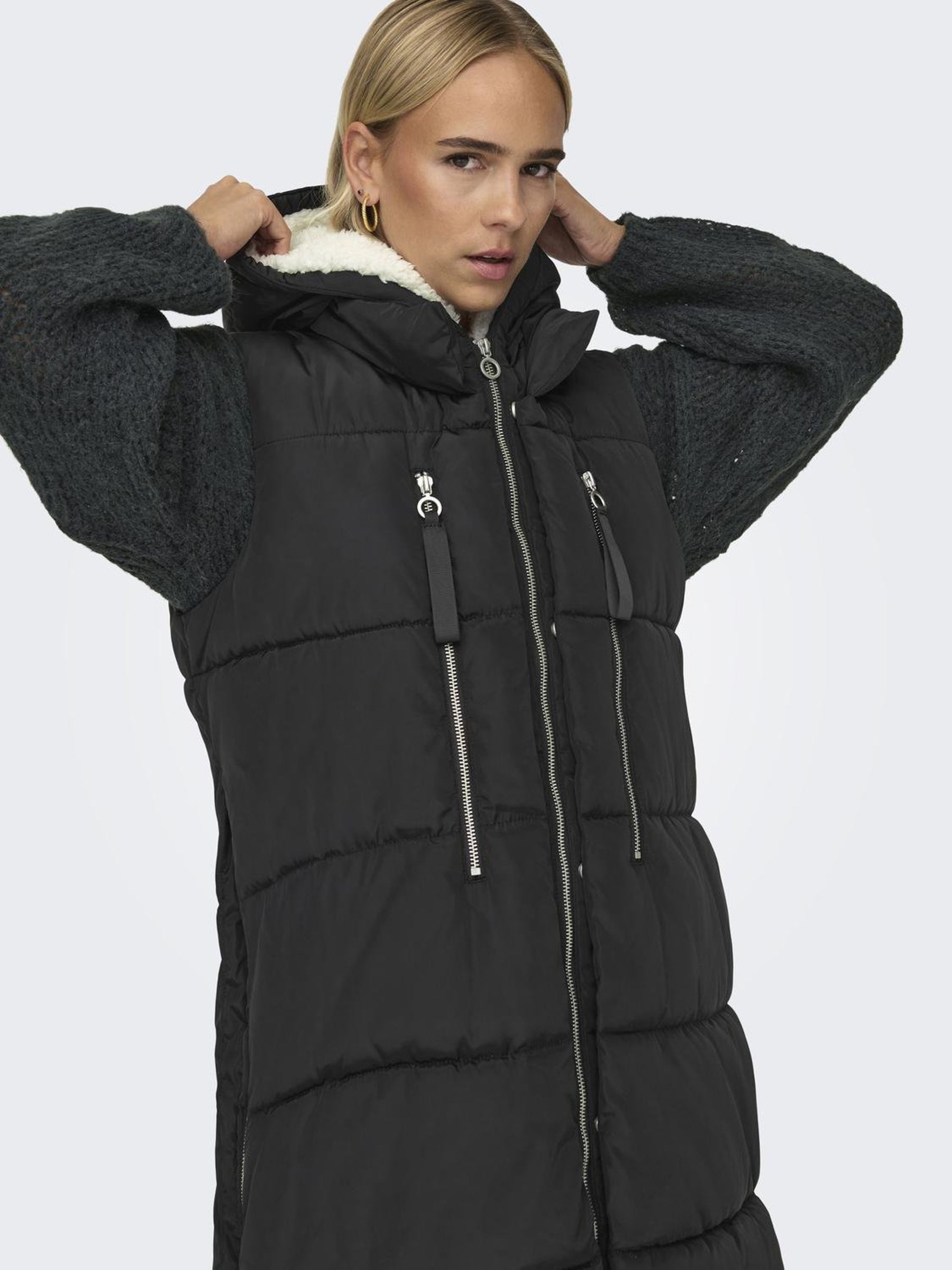 ONLNEWNORA PUFFER WAISTCOAT LIFE CC OTW