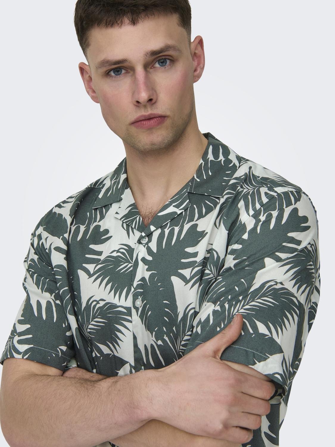 ONSDASH LIFE REG VISC AOP SS SHIRT 8400