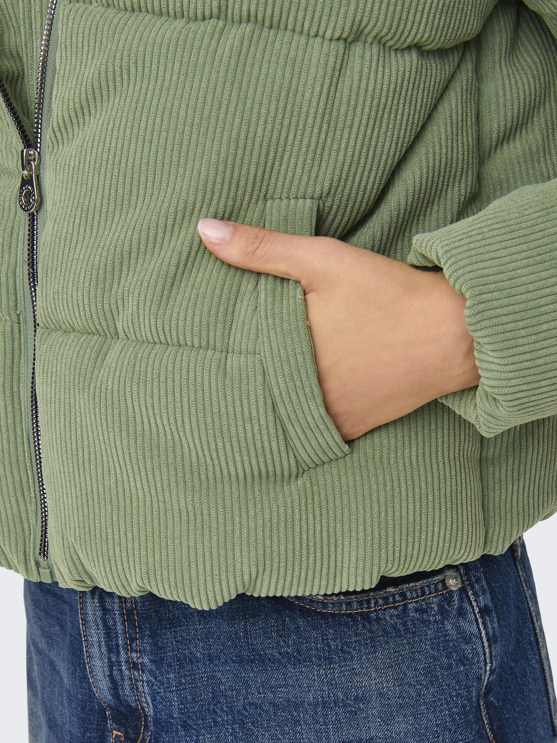 ONLNEWDOLLY CORDUROY PUFFER OTW NOOS